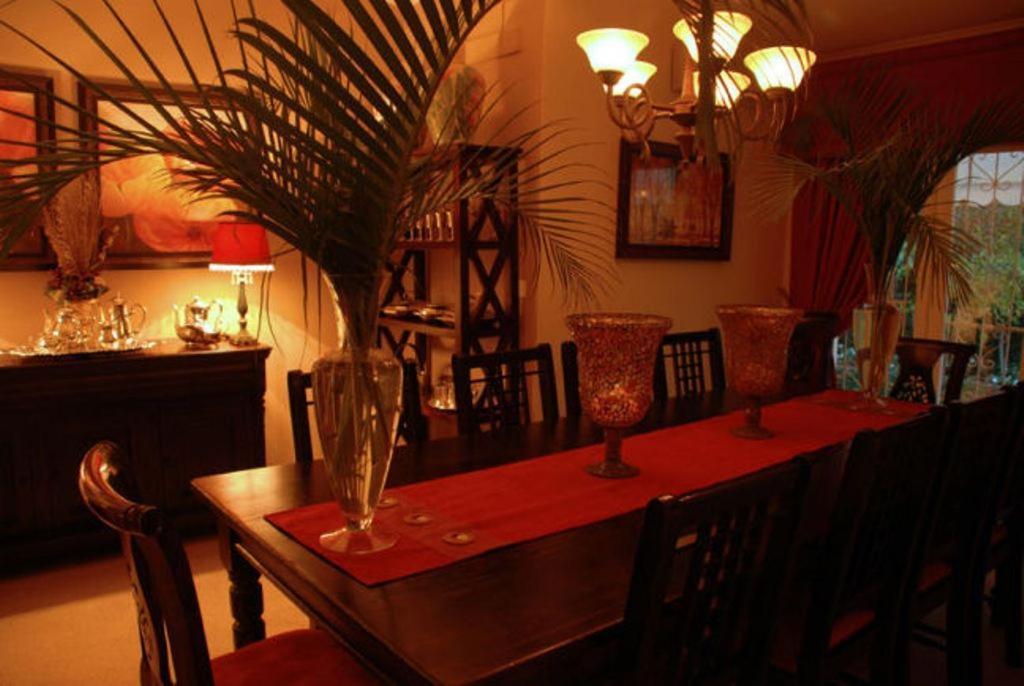Sir Harveys Bed And Breakfast 다반 외부 사진